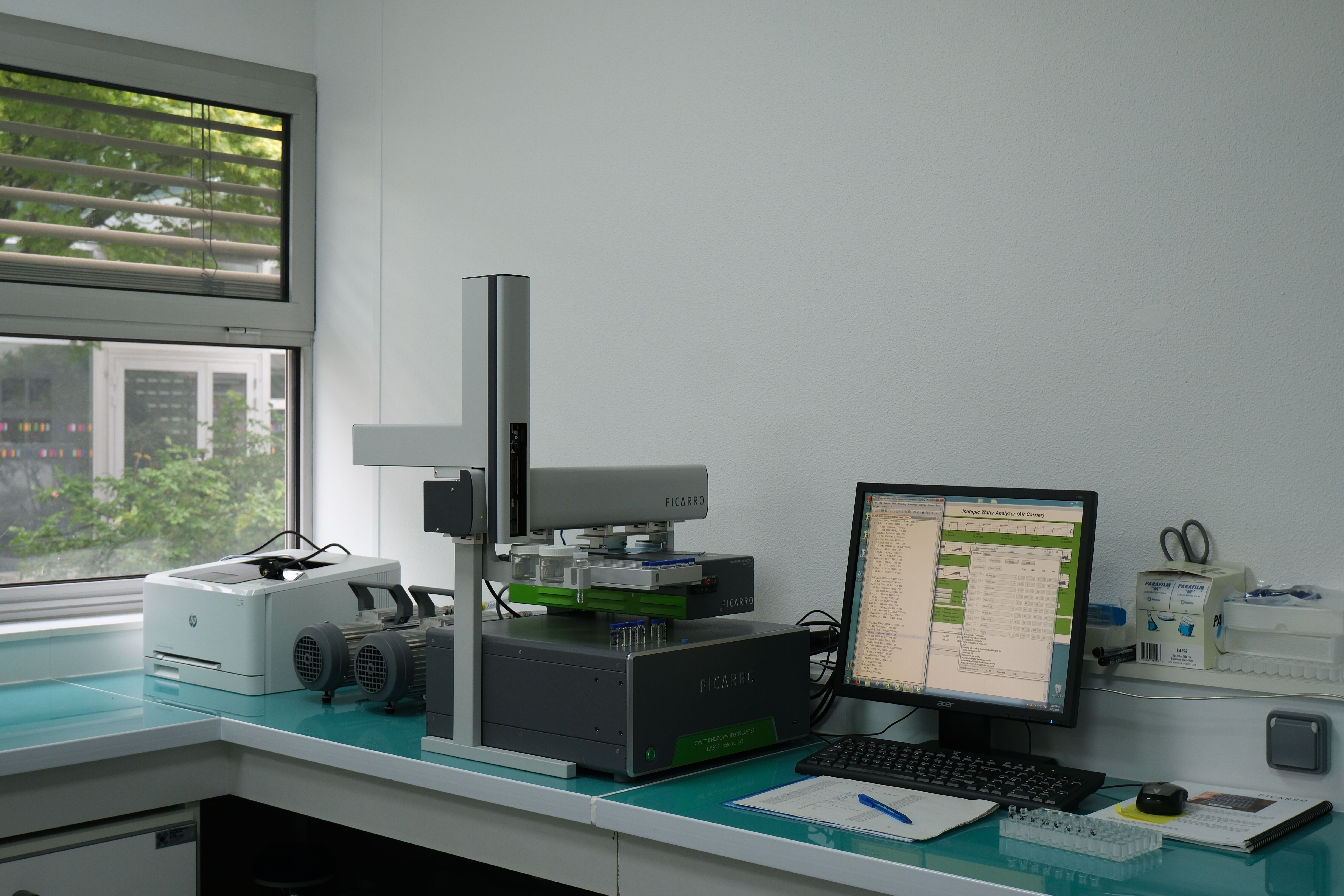 Exp&eacute;dition PEACE 7 poste de travail